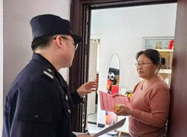 诈骗开始“上门服务”了？中招就在一瞬间，千万别掉以轻心！