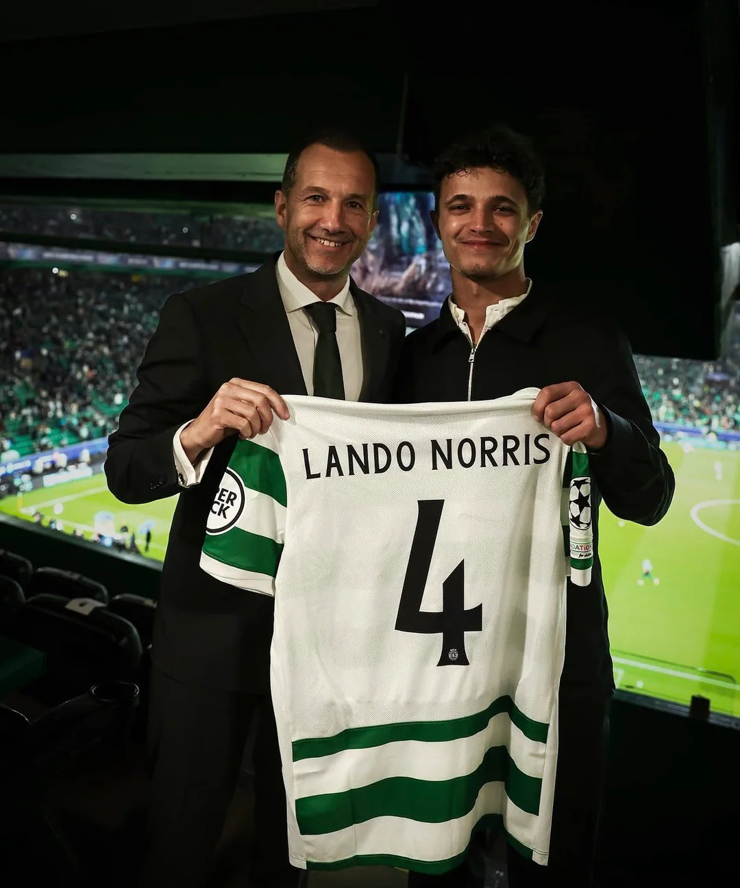 诺里斯现场观战葡萄牙体育VS阿森纳的欧冠1/4决赛F12026F1日本大奖赛