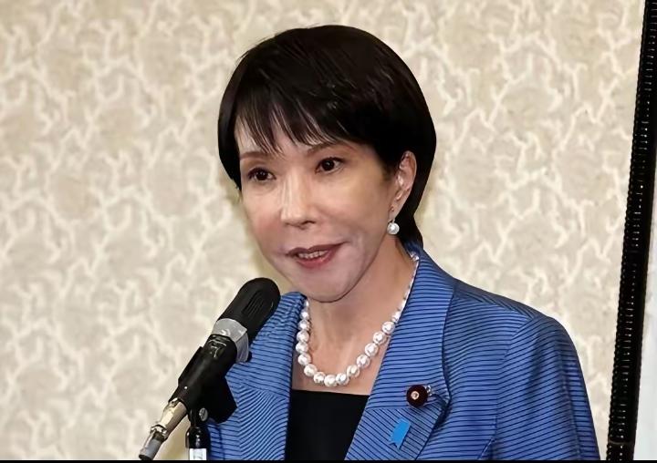 日本向中国提了一个请求！高市早苗知道：再犹豫，中国就要收网了。
在刚刚过去的48