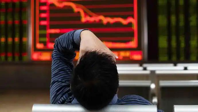 市值狂跌、利润大滑坡，快手的AI美梦救不了衰落的基本盘

8月20日快手股价大幅