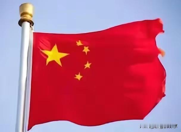 全网破防！长城绝境里，主席一口带泥土豆，吃哭百年中国。
很少人知道这段真实长城往