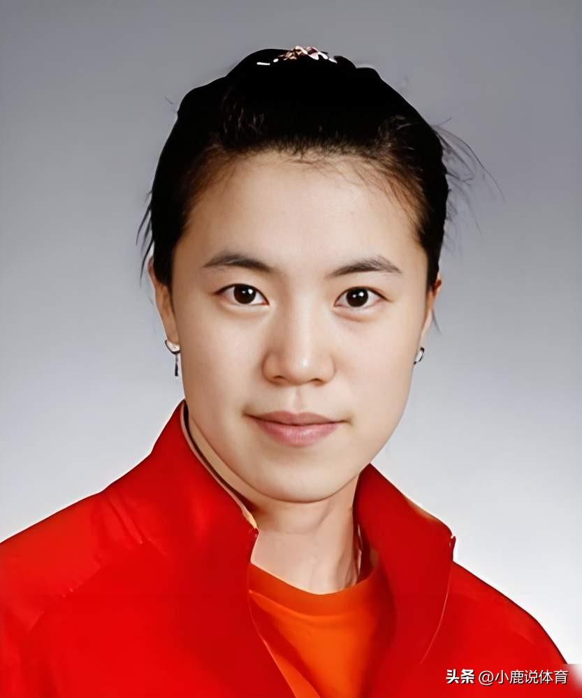 两份重磅奖励全都画了大饼，
王楠两口子这盘生意，算计看得明明白白。
 
嘴上许诺