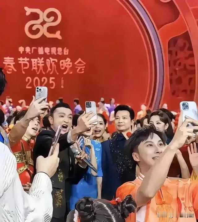 有谁知道这都是什么牌子的手机吗？