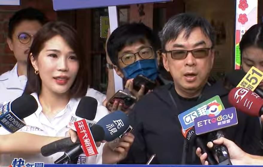 段宜康曝与郑丽文关系：被她欺骗

前绿委段宜康今天（4 日）聊起郑丽文，说俩人是