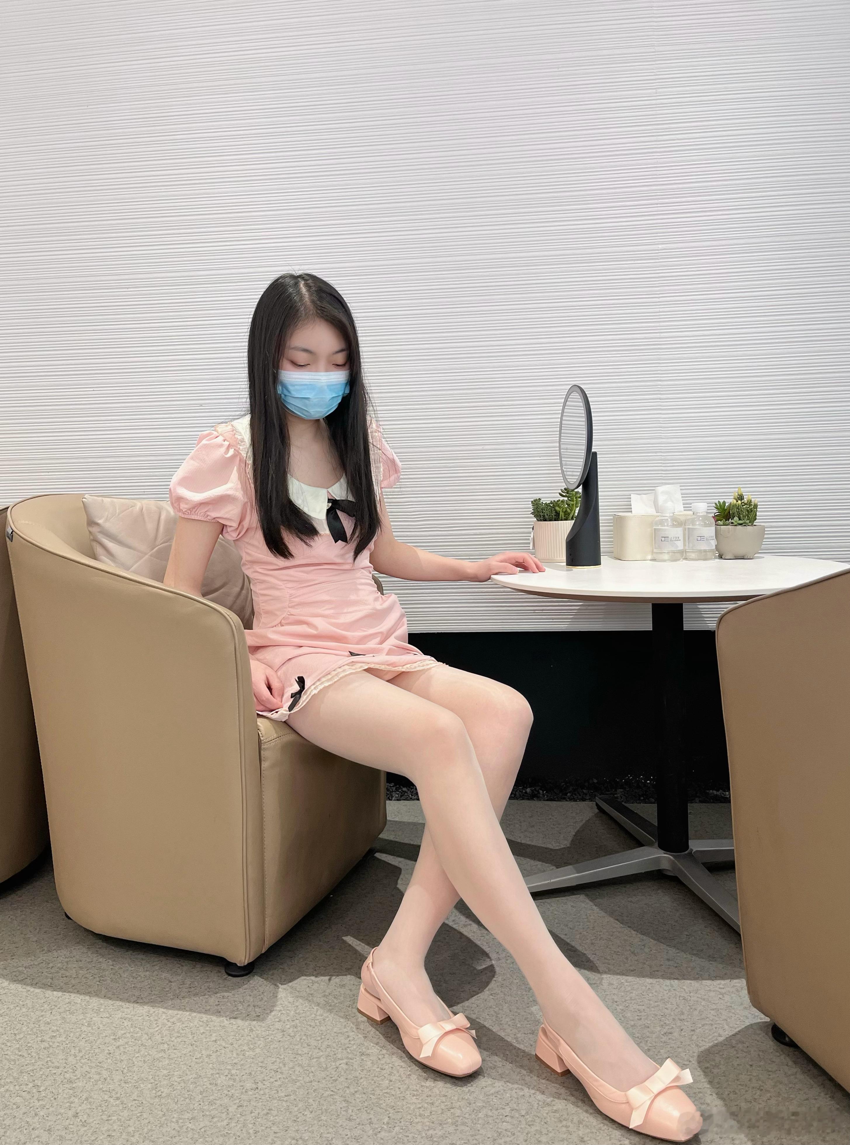 五一假期快乐哇~时尚穿搭大长腿春日穿搭今天长这样 ​​​