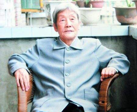 与江姐同住渣滓洞上下铺，她是唯一幸存下来的女英雄，如今她的经历令人敬佩！
199