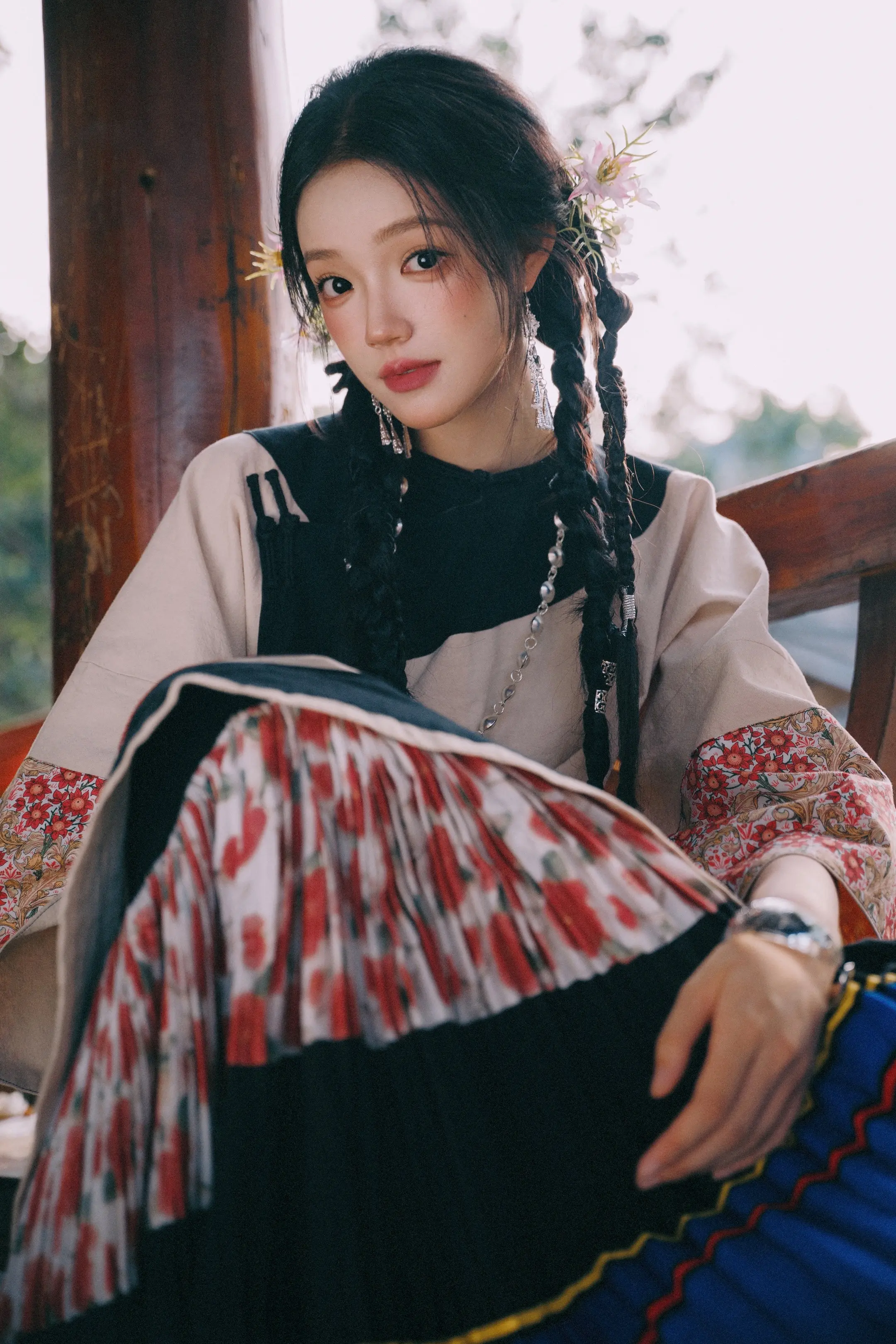 春去秋来只为闯入你的眼眸