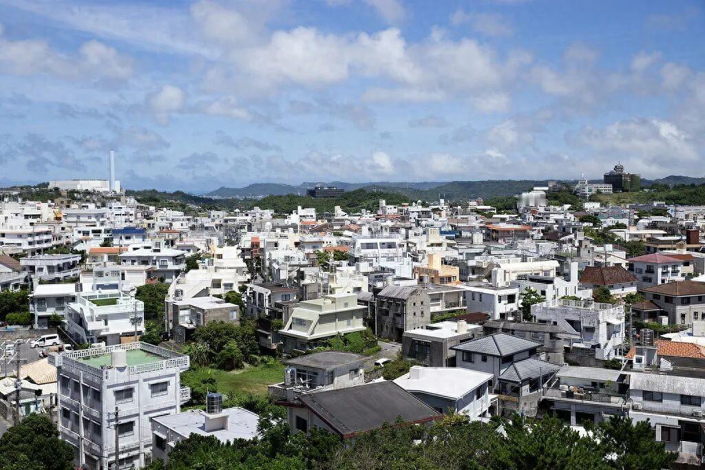 快讯！
12月5日，日本检方宣布对一名猥亵冲绳未成年少女的驻日美军士兵不予起诉，