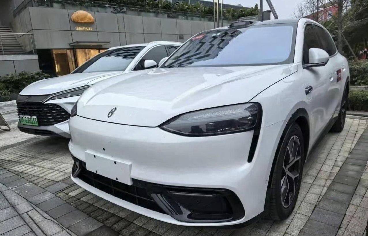 问界M6开启预售以后，不少人认为定价偏高，并将此归咎于问界的操盘手对市场的分析出