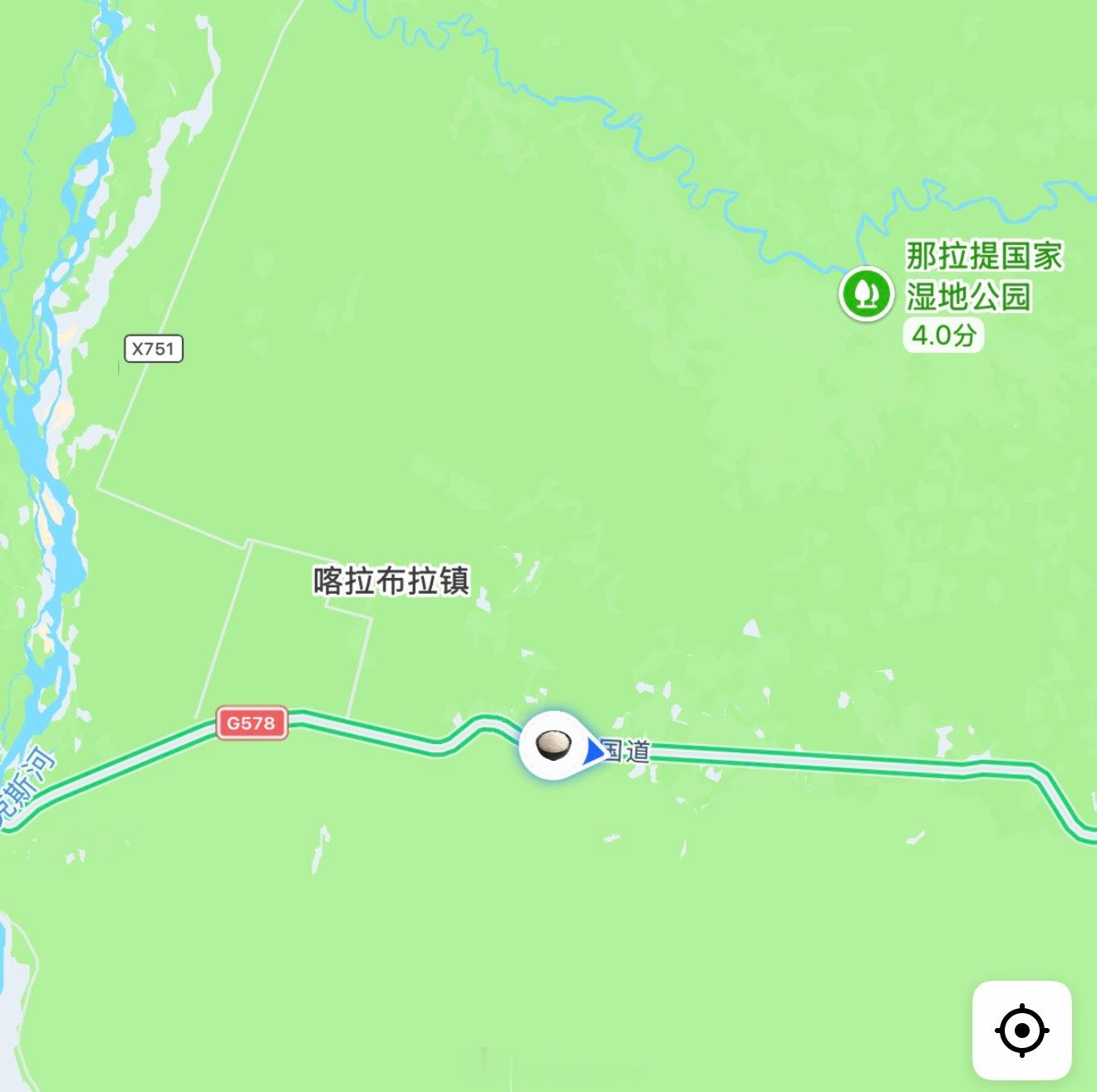 从喀拉峻去那拉提的路上，在新源县停车休息，喝了一杯玫瑰酸奶，算是这次新疆旅游第一