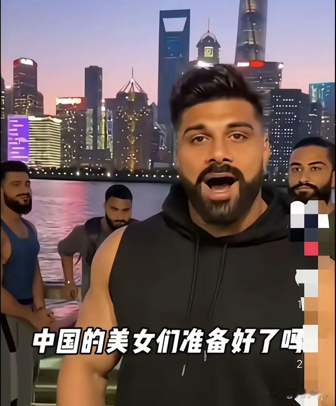 印度男人视频里喊话中国美女准备好了没有，他要来这里娶中国女人，还声称要房子…… 