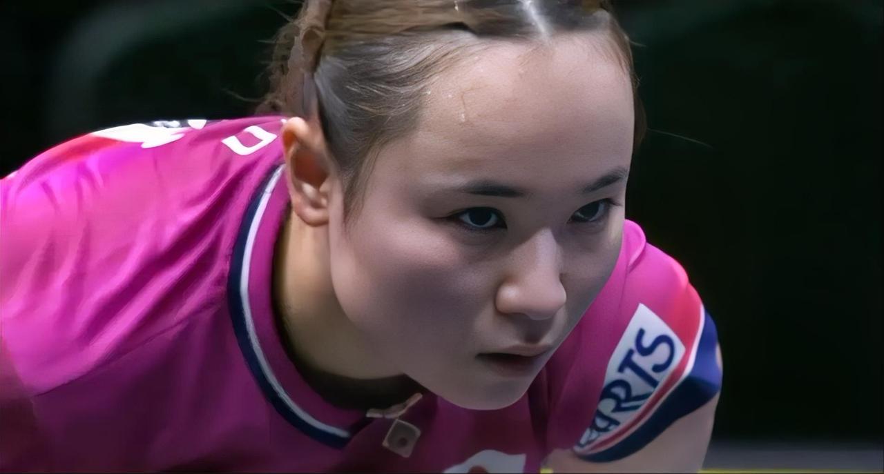WTT欧洲大满贯瑞典站女单首轮比赛，日本老将伊藤美诚迎接国乒19岁小将覃予萱的挑
