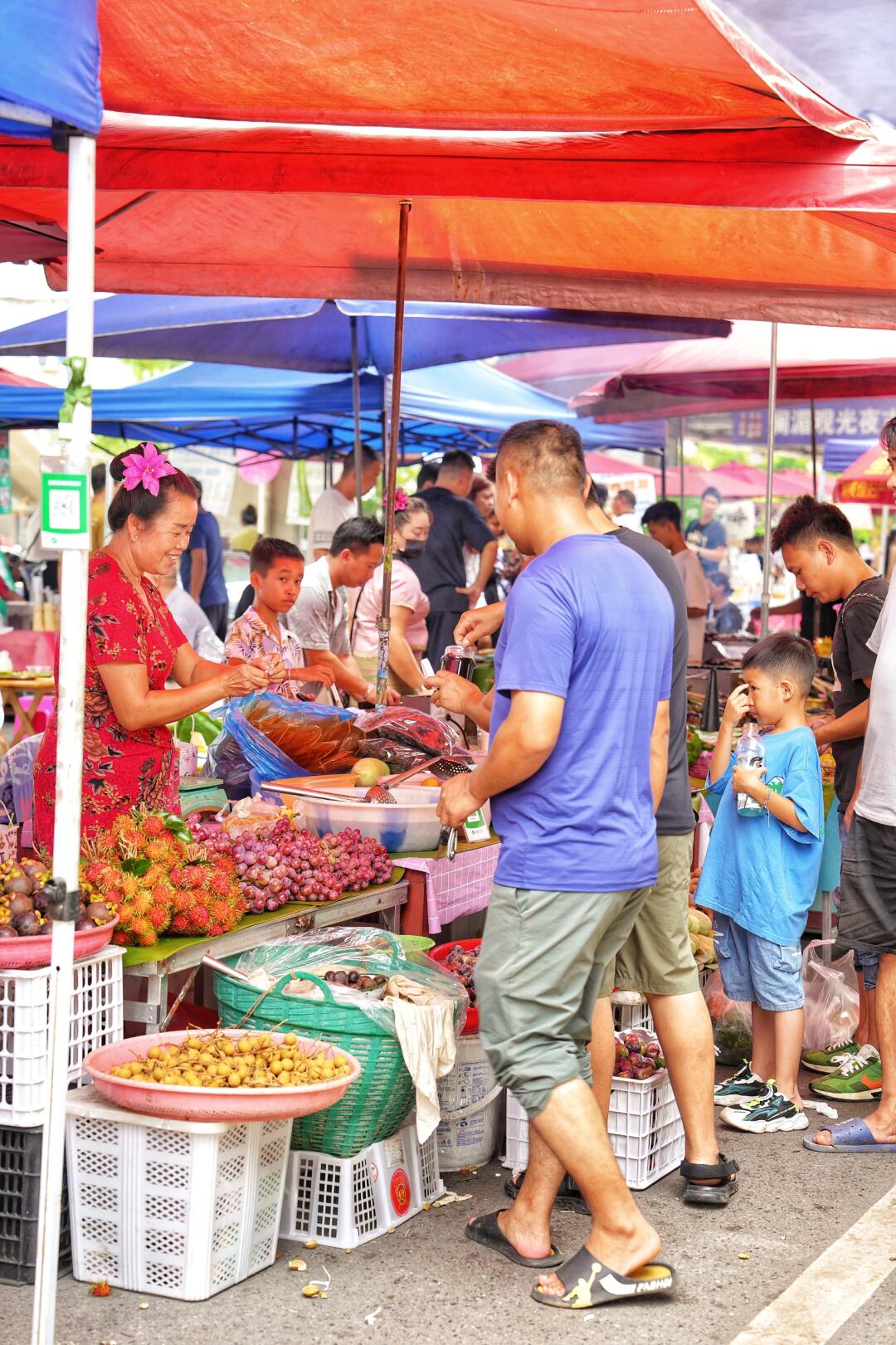 西双版纳每周一次橄榄坝泰味赶摆千万别错过