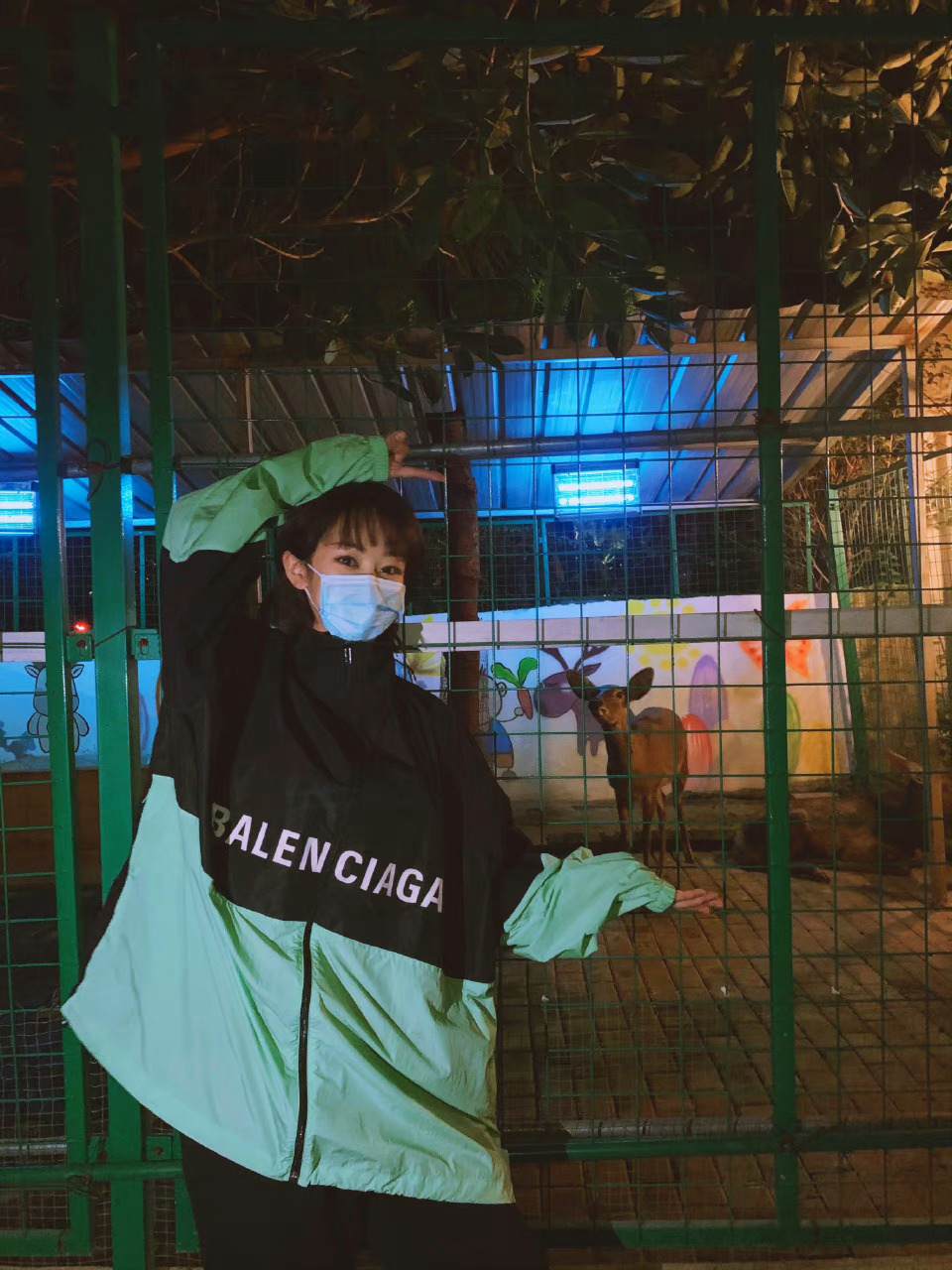 杨紫yz杨紫董竹君我的生活就在这里，日落而息，简单美好。