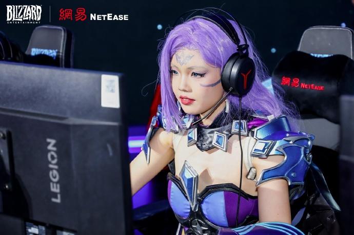 太精彩了，今年ChinaJoy我被守望先锋吸引得眼睛挪不开，那些酷酷的coser