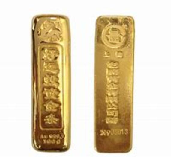 1980年，山西杨大爷拿着2根金条来到银行，说想把金子换成钱！工作人员看了金条后