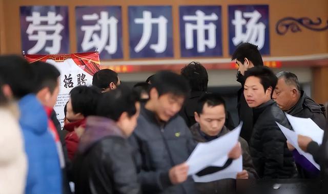 前几年喊着"中国+1"跑越南建厂的，现在好多人又悄悄往回搬了。

2026年二季