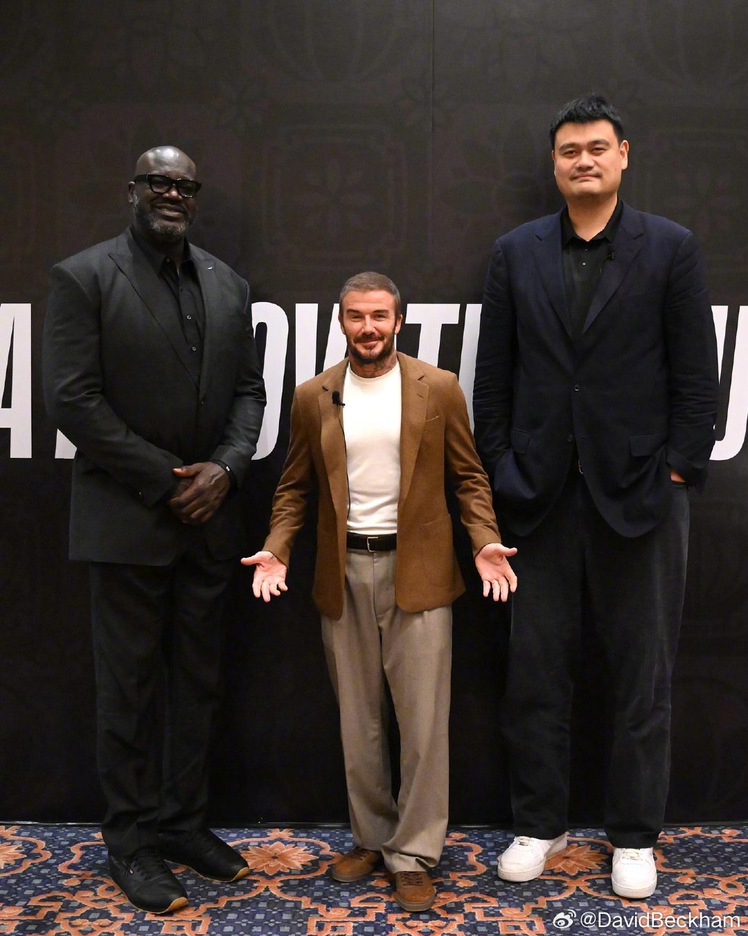 Meeting 3 legends… ❤️  Great game at 🏀?