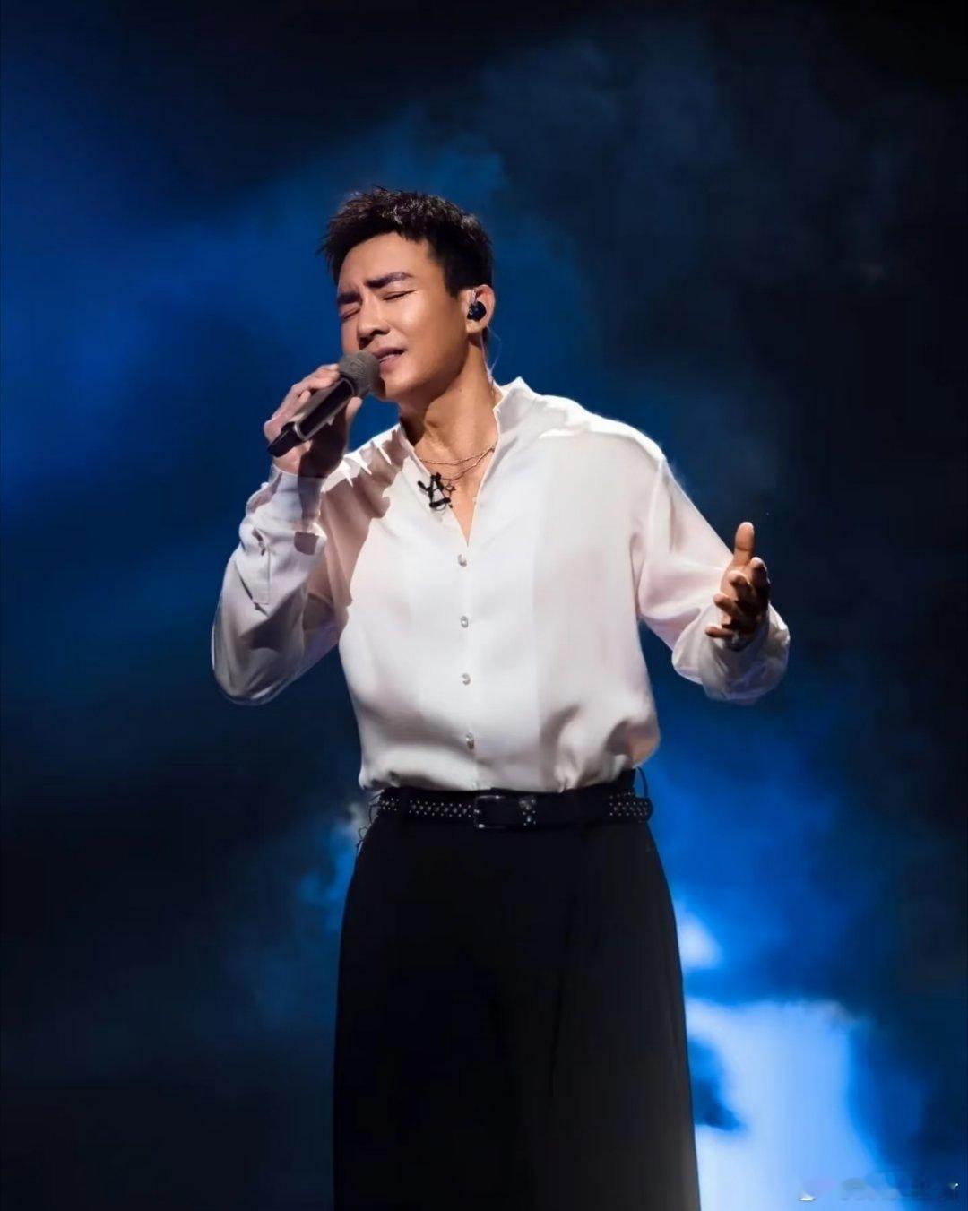 刘畊宏都被练成大vocal了一公开场直接杀疯，孙楠、王赫野、刘畊宏的《爱，很简单
