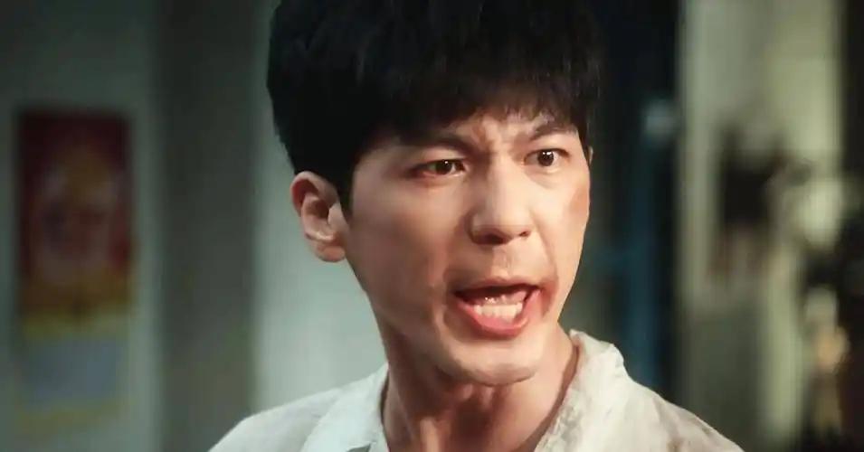 白宇一开始咋咋呼呼，后来终于变了，成熟了也稳重了。

《冬去春来》里，九十年代，