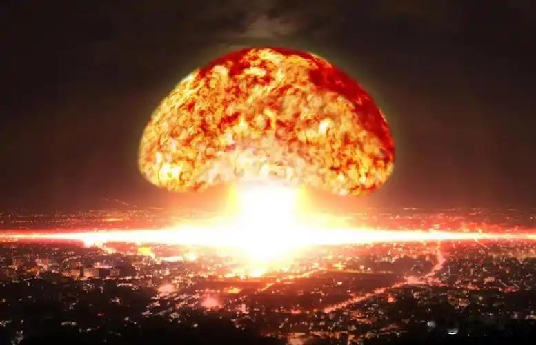 《解放军报》前媒体人，陈先义发文表示：“如果中日开战，咱们没必要浪费那么多导弹，