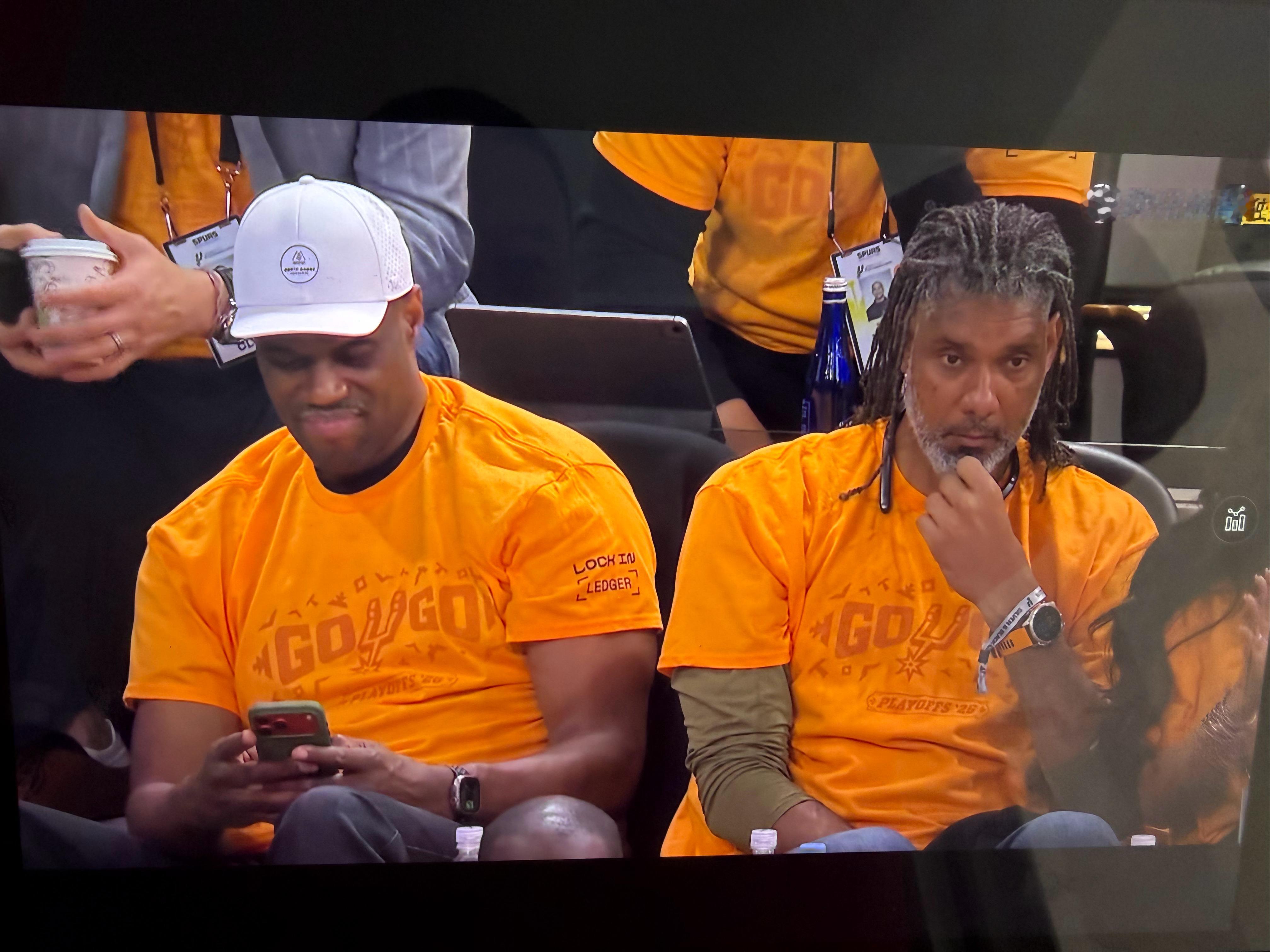 以前没觉得邓肯帅