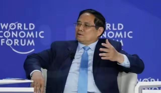 越南的野心非常可怕！现在越南的中学课本里，明目张胆地把中国的广东、广西，划成了所