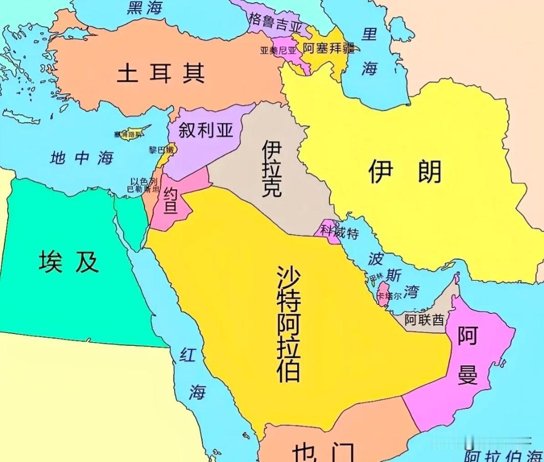 请问：“中东”有哪些国家组成？

答案：中东的核心组成包含22个左右的国家和地区