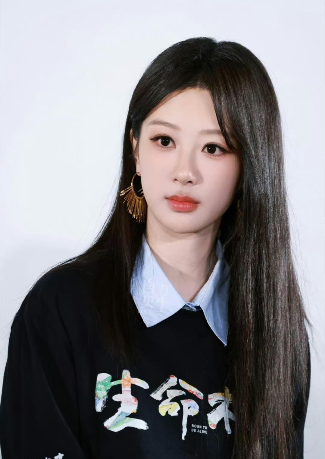 杨紫《生命树》看片会路透，这状态你打几分 