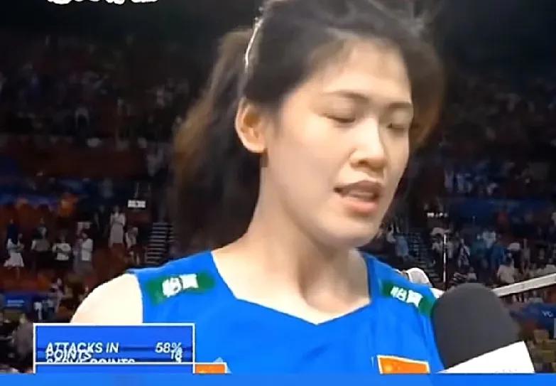 李盈莹应该因伤退出漳州集训，与其喊回朱婷打世界赛，还不如让刁琳宇以老带新

今年
