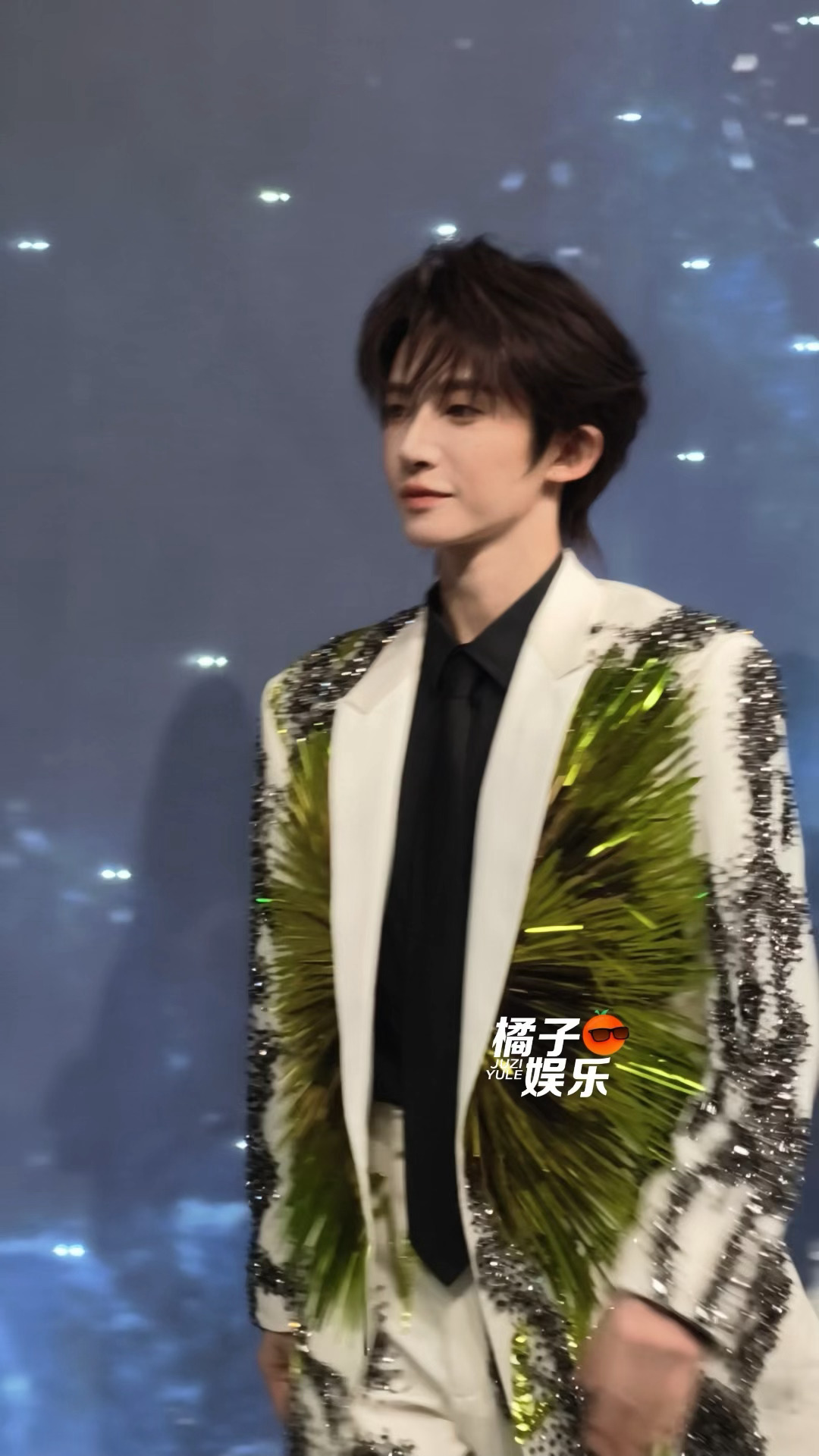 刘宇走过来这几秒好看成啥样了刘宇走过来这几秒我拍的星现场