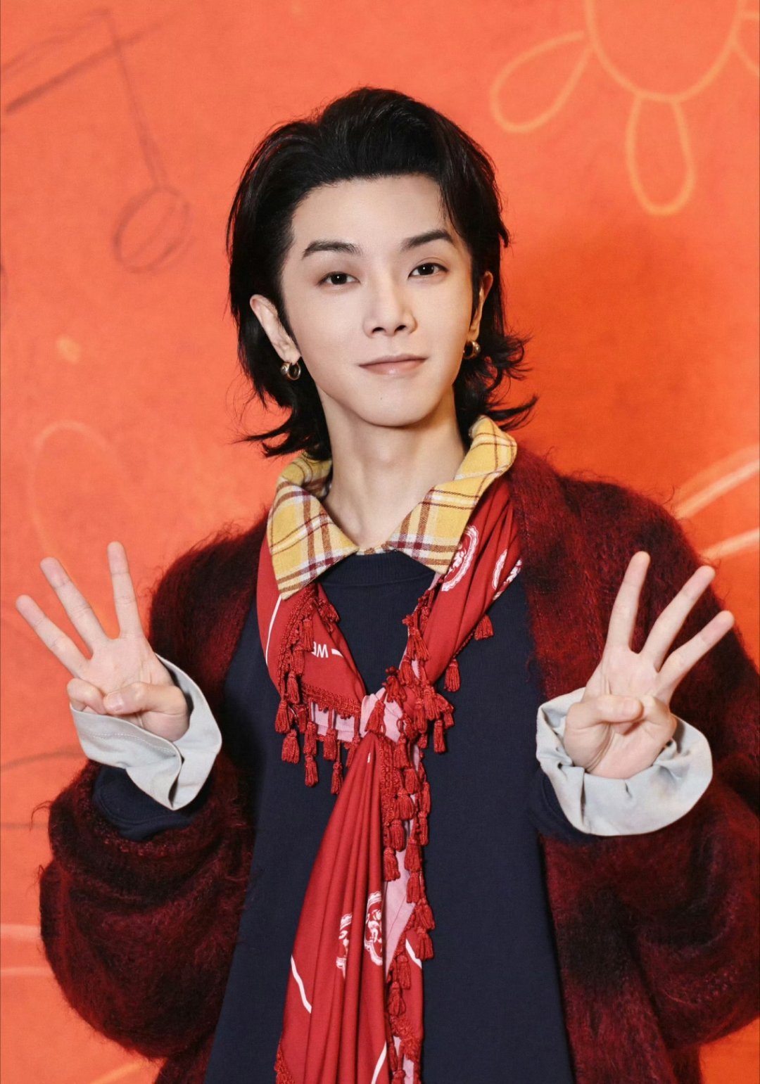 湖南卫视压轴官宣华晨宇湖南卫视元宵全阵容湖南卫视元宵喜乐会 王牌压轴，声动元宵！