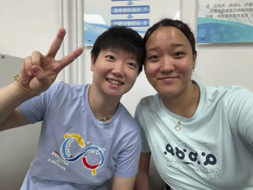 漂亮明媚可爱小莎萌萌萌[耶][赞] ​​​
