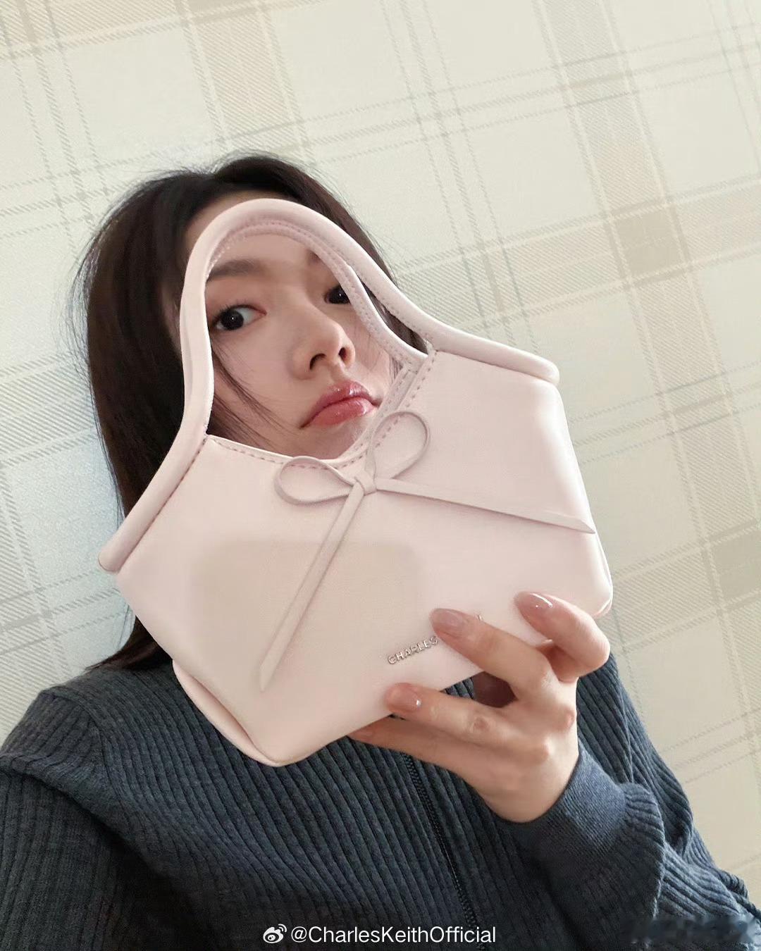 赵今麦[超话] zjm赵今麦无可替代zjm赵今麦徐迟“你的故事写进歌里 我的心事