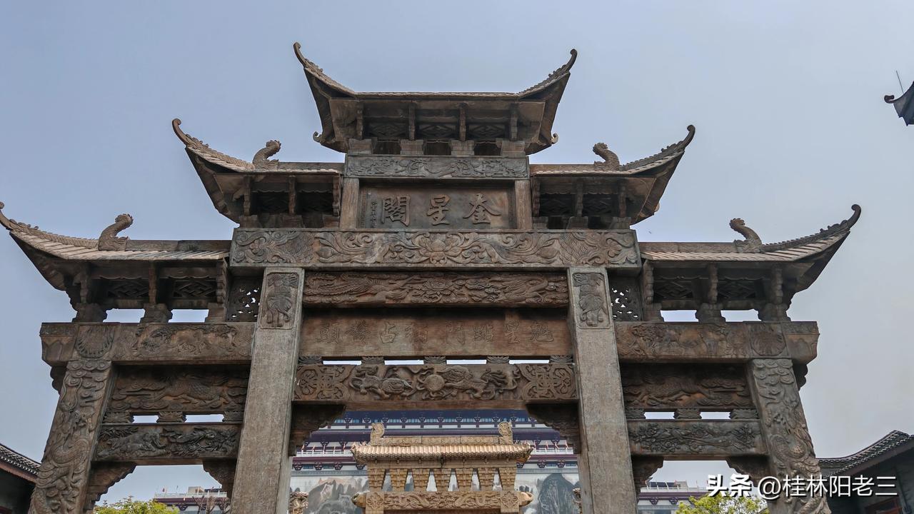 桂林灵川千年桂林。