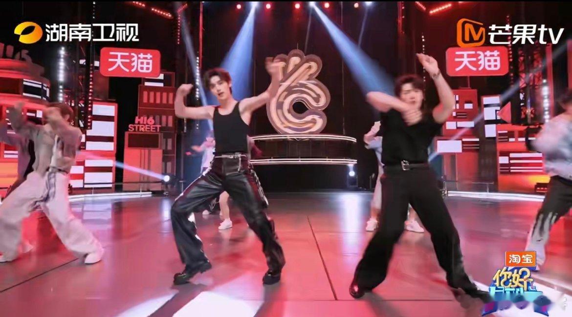 你好星期六穗克斯成团夜巅峰对决 穗克斯成团夜也太热闹了！“穗克斯” 一开场就闪亮