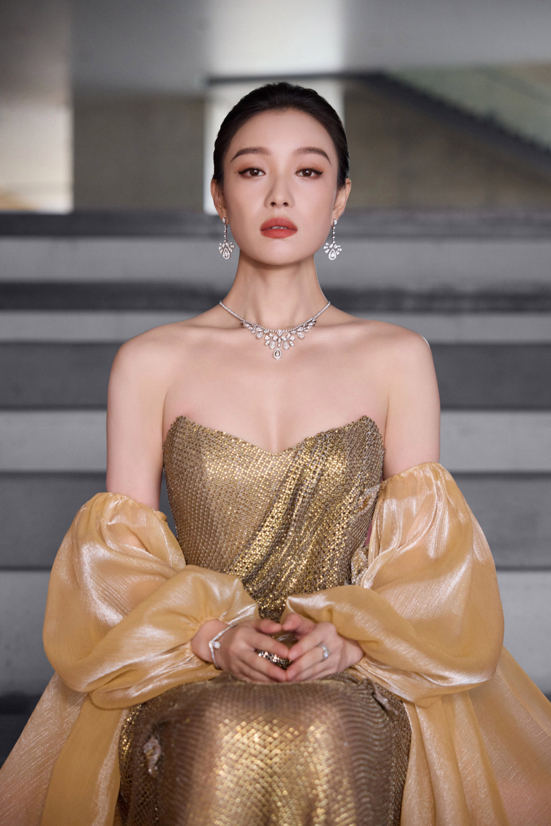 鎏光美人～💛倪妮 in CHAUMET Joséphine series✨ 