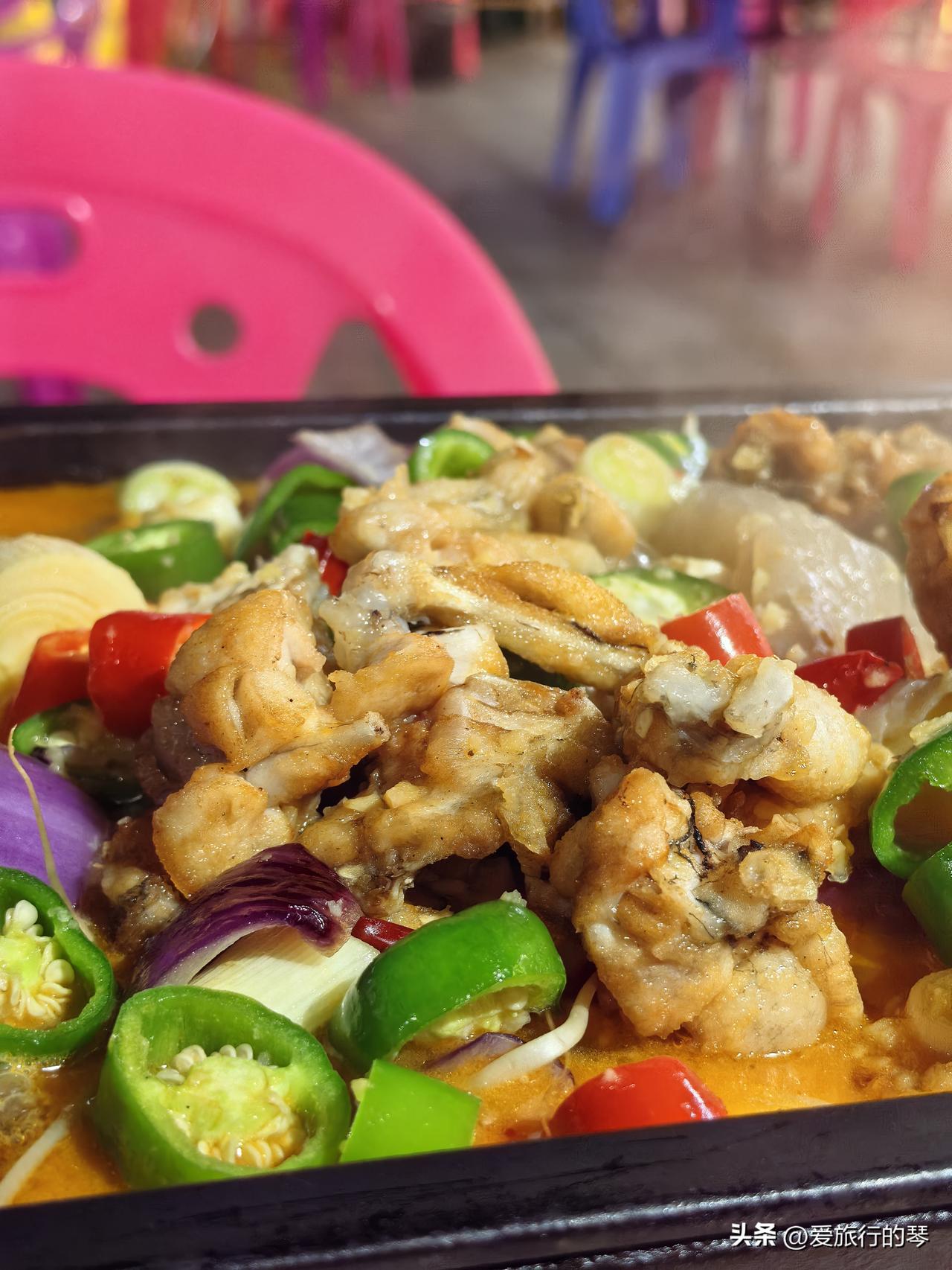 好久没吃蛙，为了解馋，一个人也要来！！刚好家附近新开了家吃蛙的店，就在乌石站附近