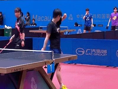 莎莎把“盯梢”写进训练计划。

原来练到七点不是撒娇，是教练组下的硬指标。

沙