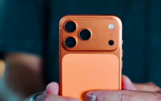 iPhone18Pro七大升级外观上，“灵动岛”瘦身了25%，还有全新配色“深樱