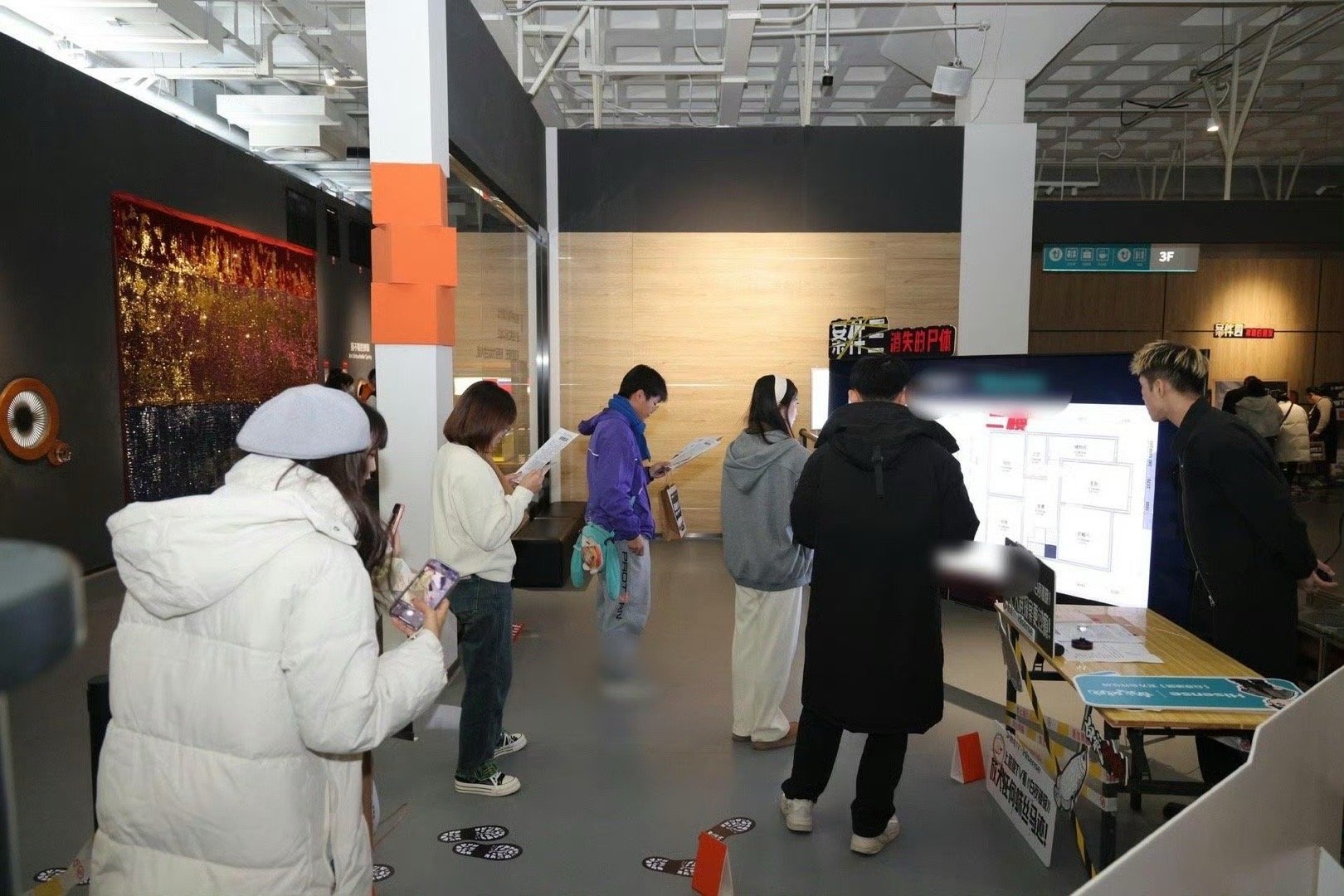 白夜十级学者青岛集合  实景还原白夜探案现场  青岛线下实景还原了白夜探案现场，