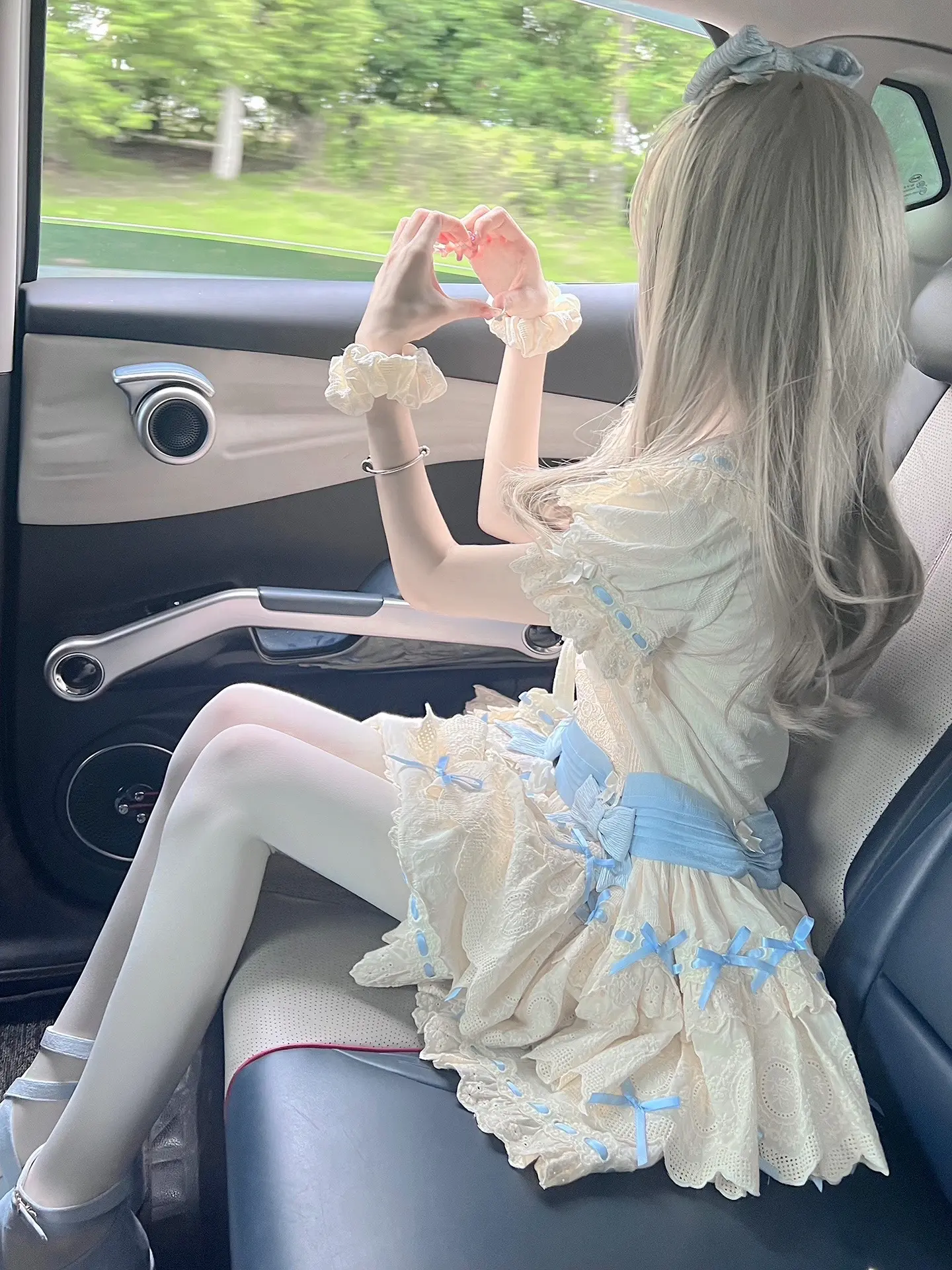 你骗我 你一点都不喜欢我身上的孩子气