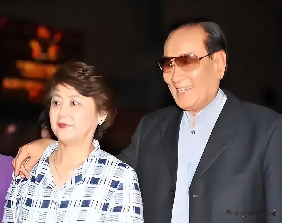 高山英子，中日混血，中日友好活动家，日本东方文化交流协会理事长，他还有一个身份，
