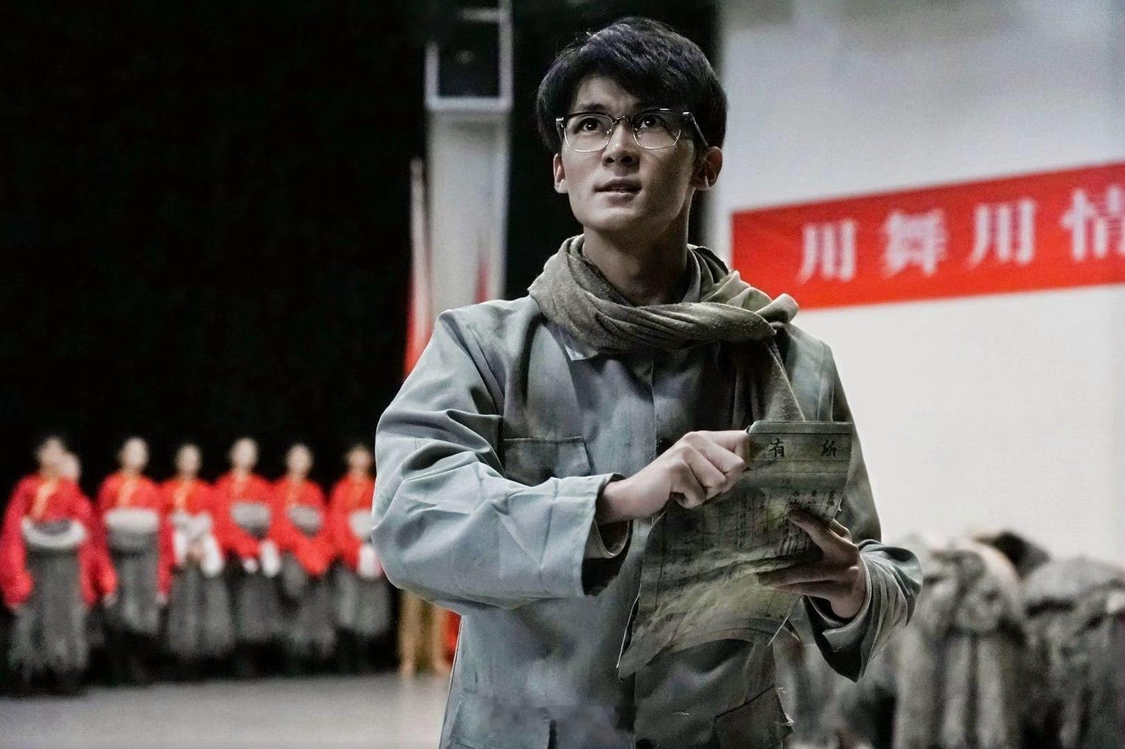 【同心之旅 复兴有我 主题活动第十三场——走进北京舞蹈学院】6月24日，部分党外