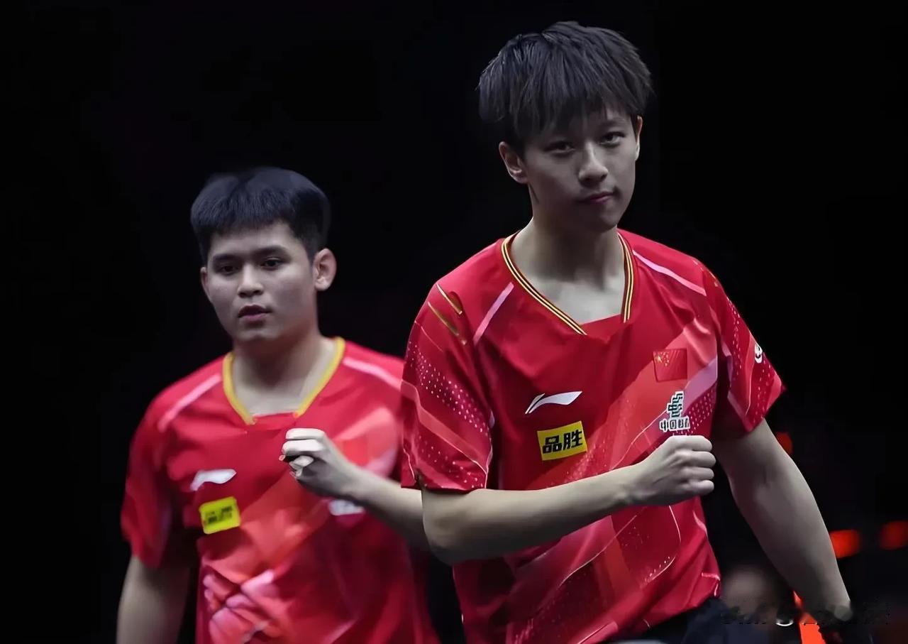 林诗栋昨天连打4局全胜，今天男双轻取获胜

在2024年乒乓球亚锦赛男双1/16