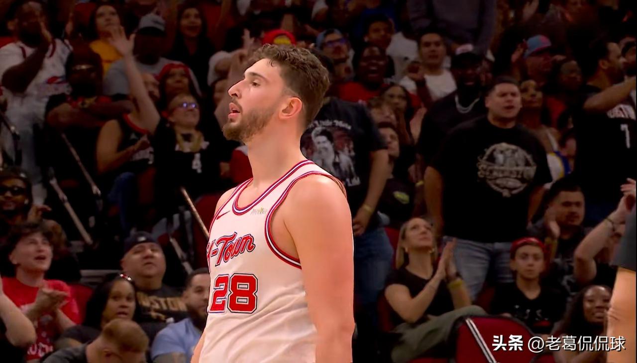 火箭超级中锋申京真是球队的罪魁祸首！今天火箭在主场以113：115爆冷不敌残阵勇