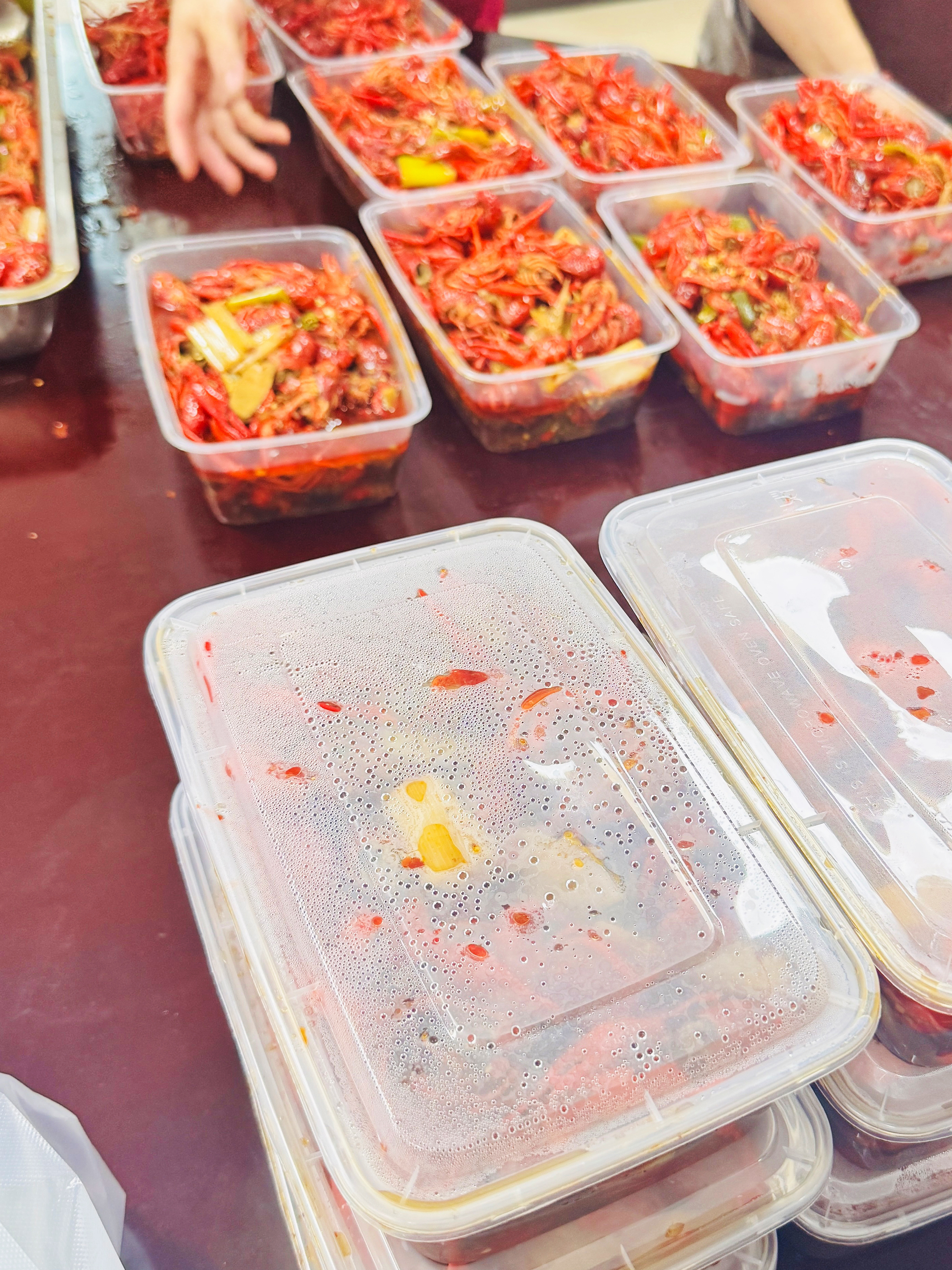 今天食堂对我们实力宠爱
