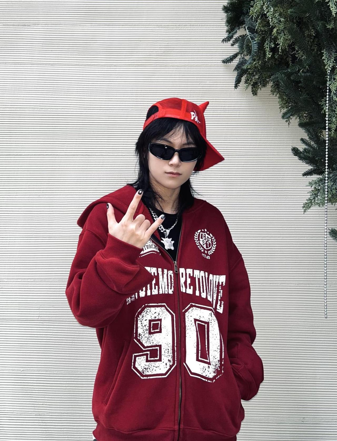 穿gost依旧如此帅气😈
小鬼王琳凯 GOST秋冬穿搭挑战