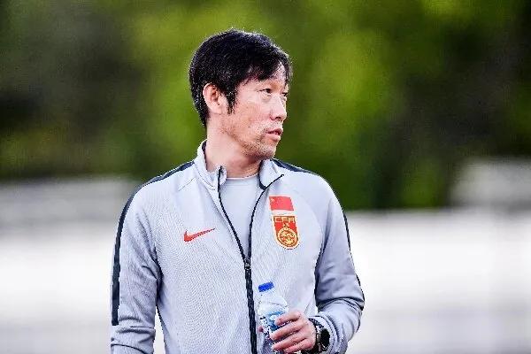 伊万下课之后，国足主教练极有可能会是以下三人中的一位：
1、高洪波
2、范志毅