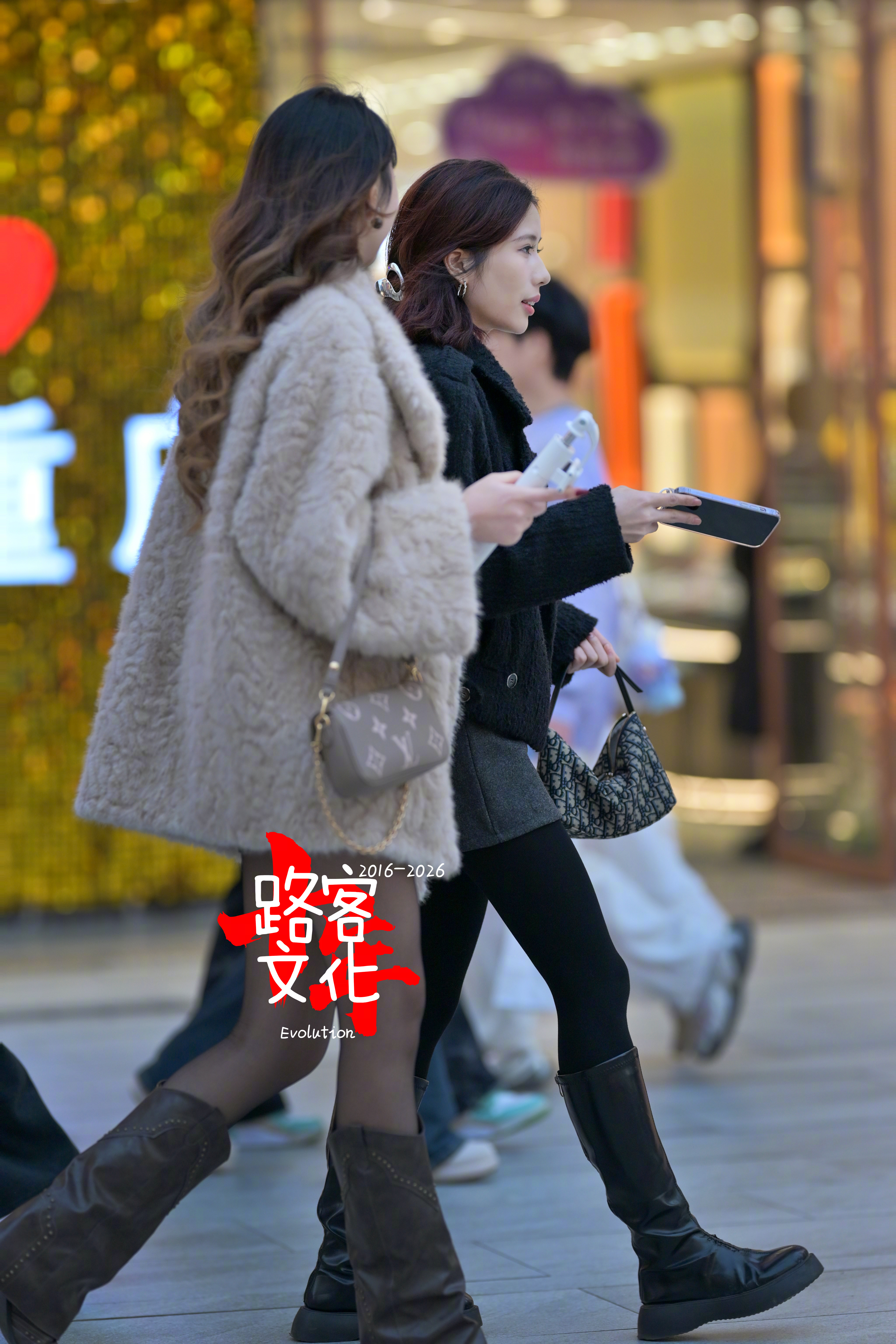 其实这张比刚刚那张更好 